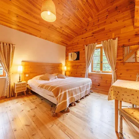 Dom wakacyjny Moulin Du Bateau - De Charme - Piscine - Nature