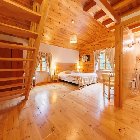 Dom wakacyjny Moulin Du Bateau - De Charme - Piscine - Nature