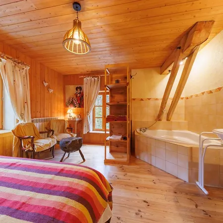 Moulin Du Bateau - De Charme - Piscine - Nature *